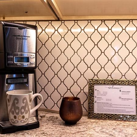 Luxury Home W/ Private Patio Mins Away From Dt Rc Rapid City Kültér fotó